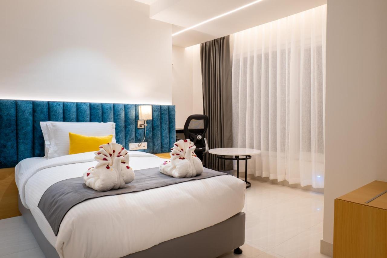 Clubway Grand A Boutique Hotel Jorhāt Εξωτερικό φωτογραφία